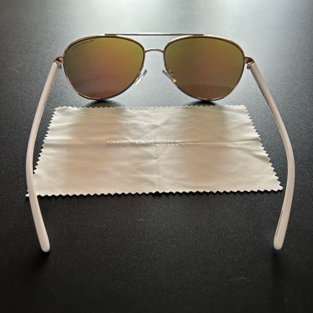Michael Kors sunglasses - Picture 7 of 10